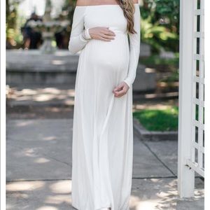 Brand new/never worn Off-shoulder Maternity Maxi